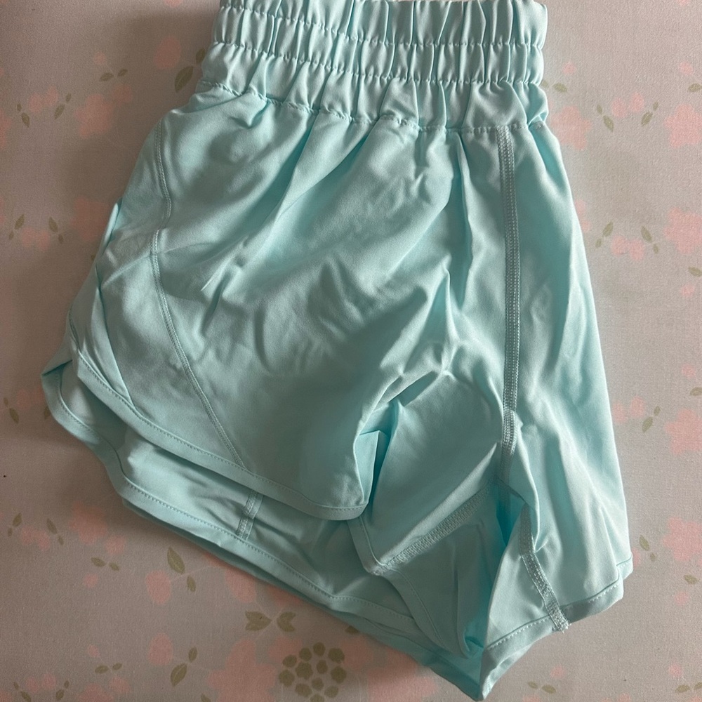 Lululemon High Rise Hottie Hot Shorts